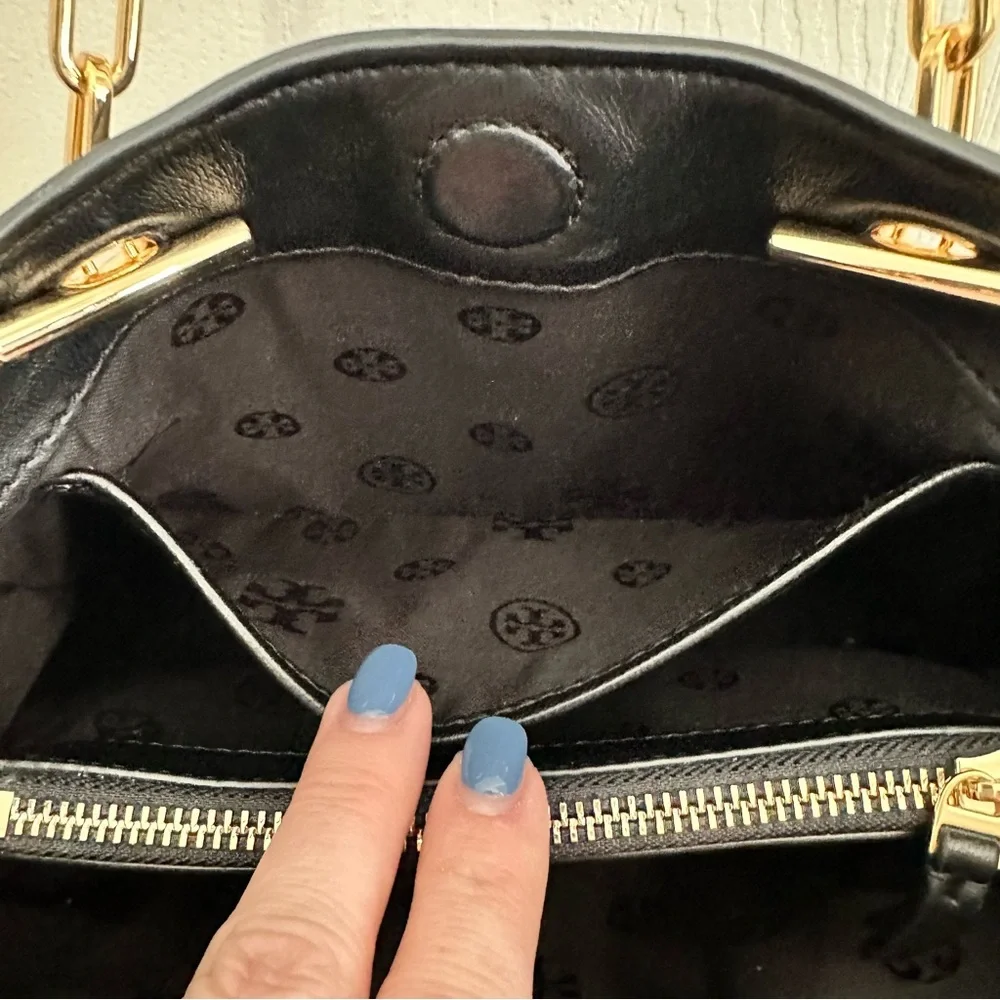 Tory Burch Carter Small Tote‎ Crossbody Bag in Black VGUC